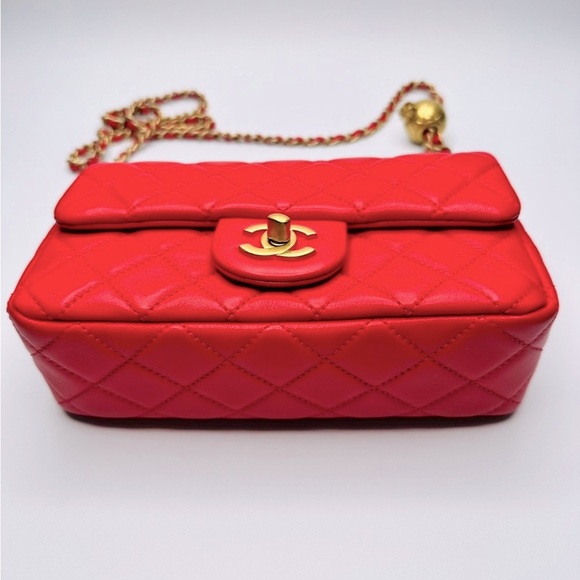 Chanel Pearl Crush - Picture 9 of 17